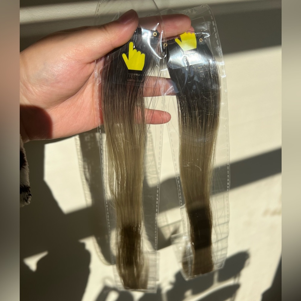 Aoki ash color hair piece/wig hair clip